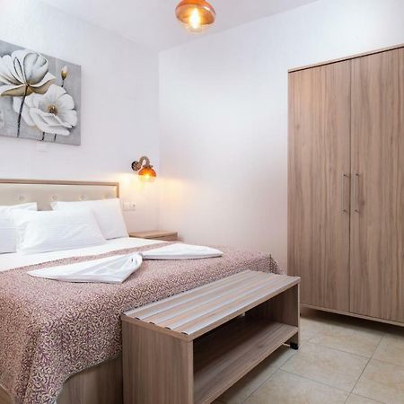 Nikola'S Apartments Torone Zewnętrze zdjęcie